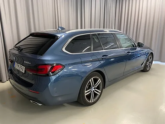 BMW 530E 2023 photo 5