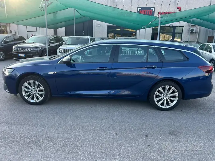 Opel Insignia 2021 photo 2