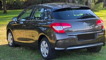 Citroen C4 2013 photo 3