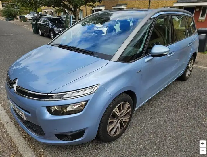 Citroen Grand C4 Picasso 2016 photo 2