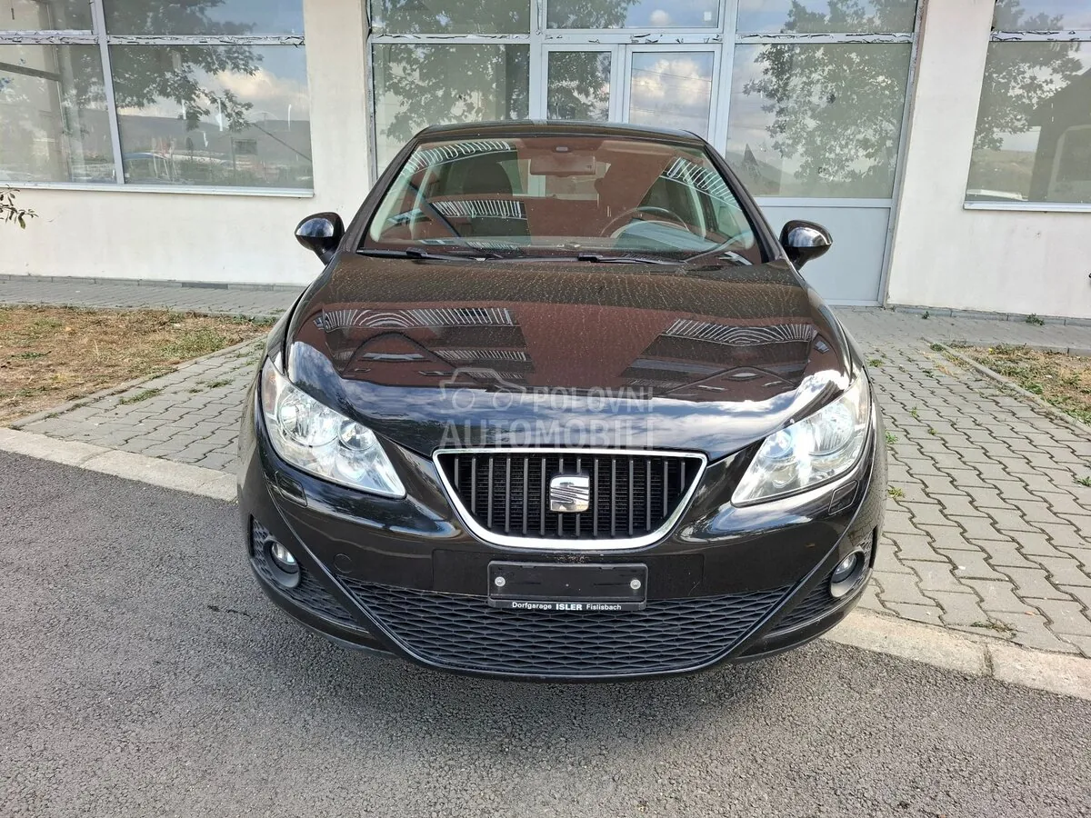 Seat Ibiza 2011 photo 2