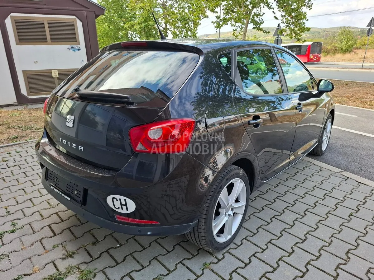 Seat Ibiza 2011 photo 5