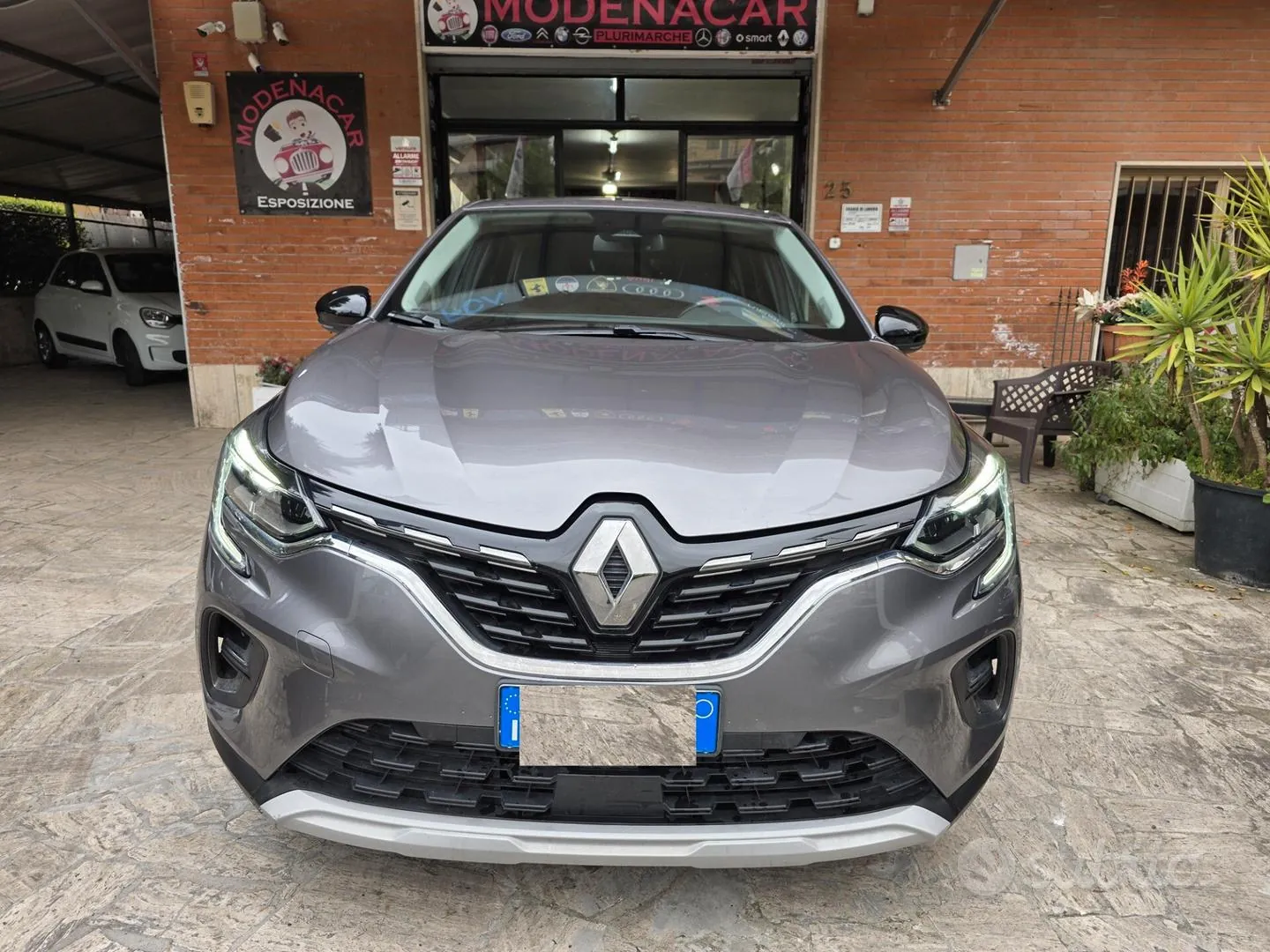 Renault Captur 2021 photo 2