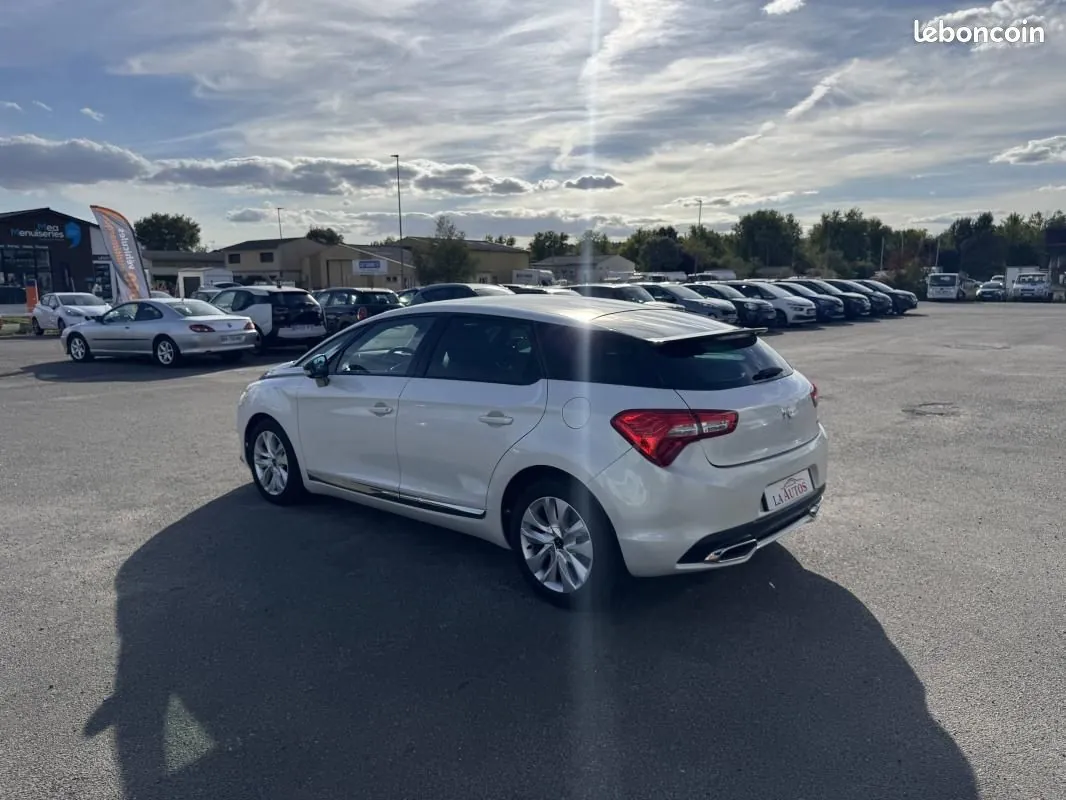 DS Automobiles Ds5 2018 photo 2