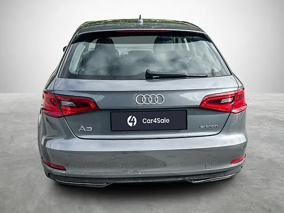Audi A3 2016 photo 4