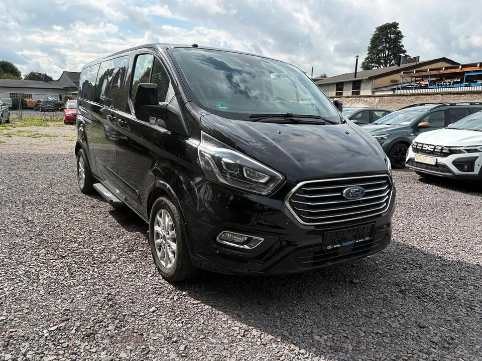 Ford Tourneo Custom