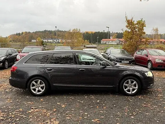 Audi A6 2010 photo 4