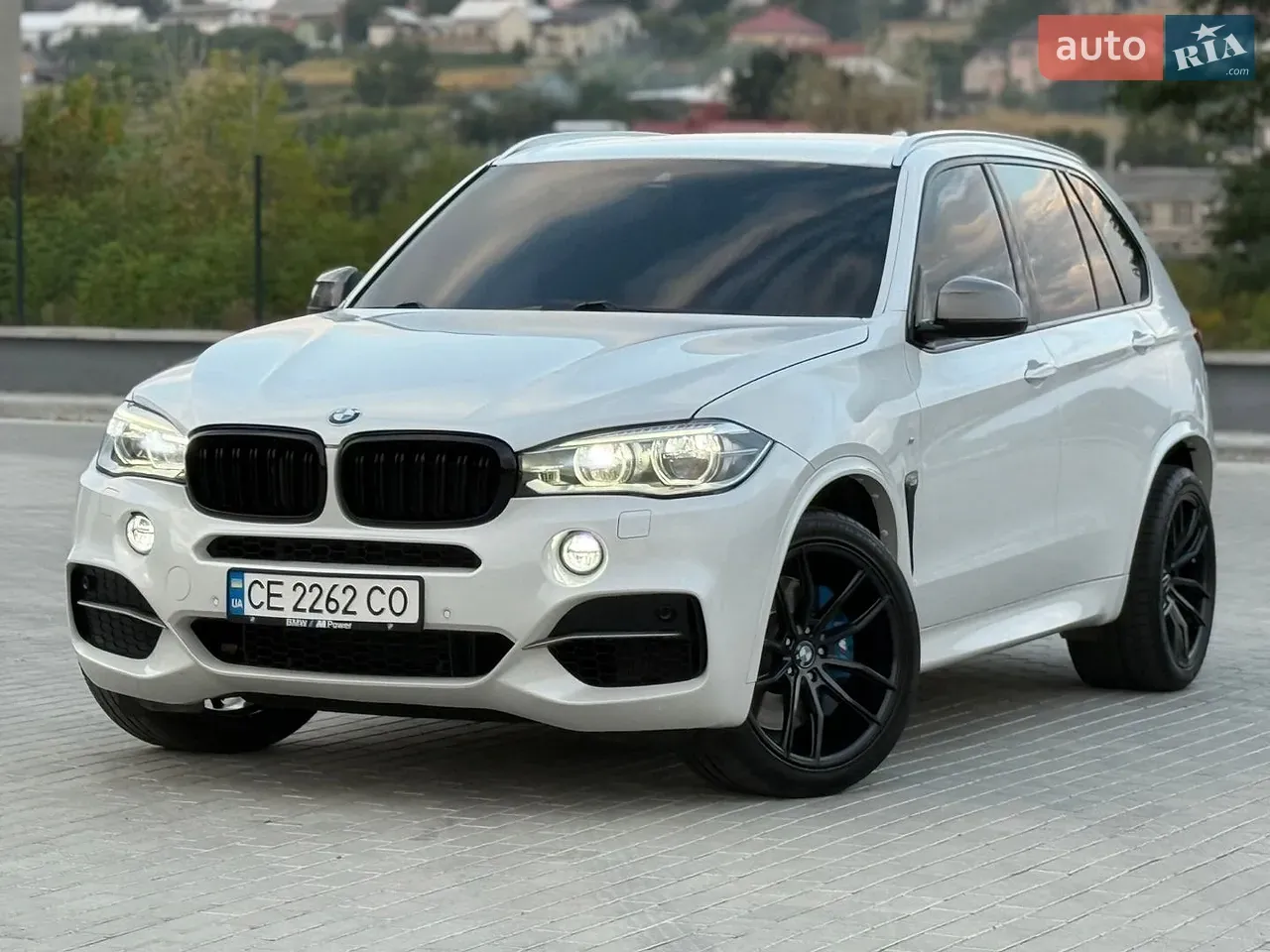 BMW X5 2014 photo 2