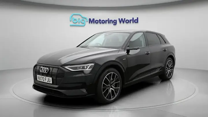 Audi E-Tron 2020 photo 4