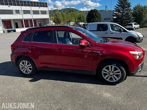 Mitsubishi Asx 2011 photo 3