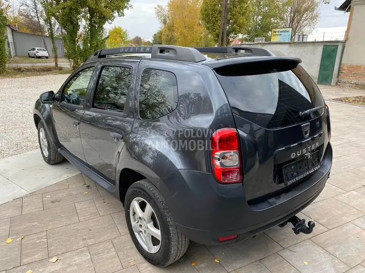Dacia Duster 2014 photo 5