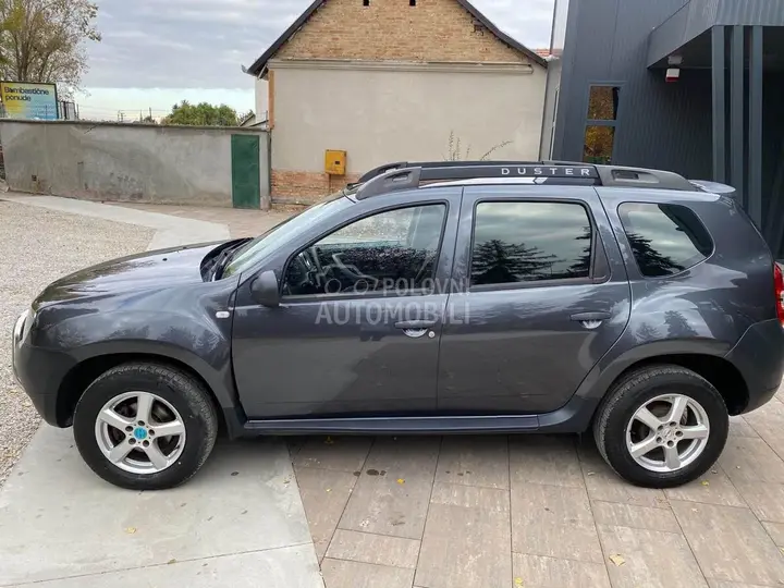 Dacia Duster 2014 photo 4