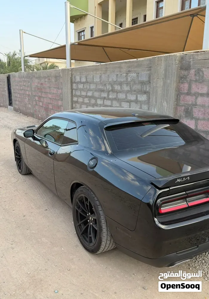 Dodge Challenger 2022 photo 3