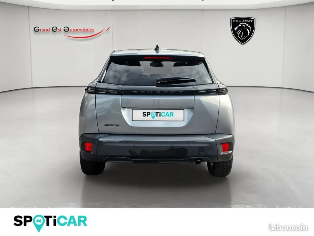 Peugeot 2008 2024 photo 4
