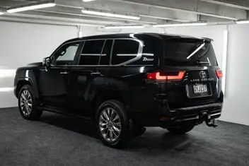 Toyota Land Cruiser 2022 photo 4