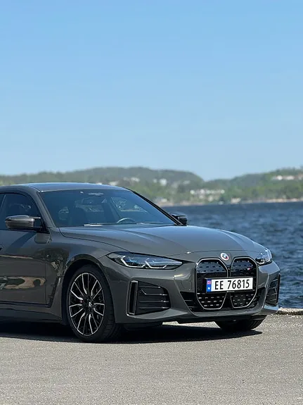 BMW I4 2023 photo 3