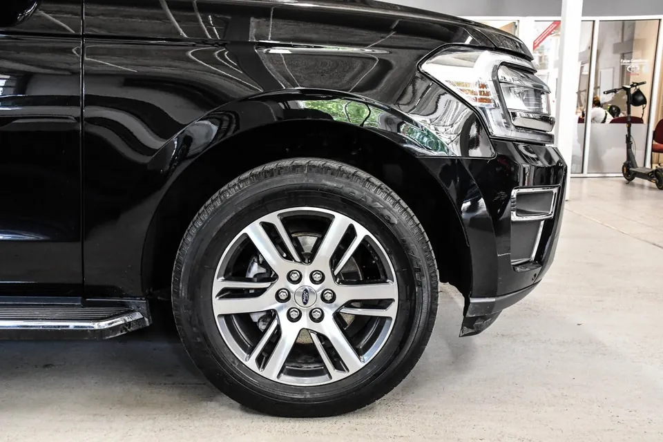 Ford Expedition 2023 photo 5