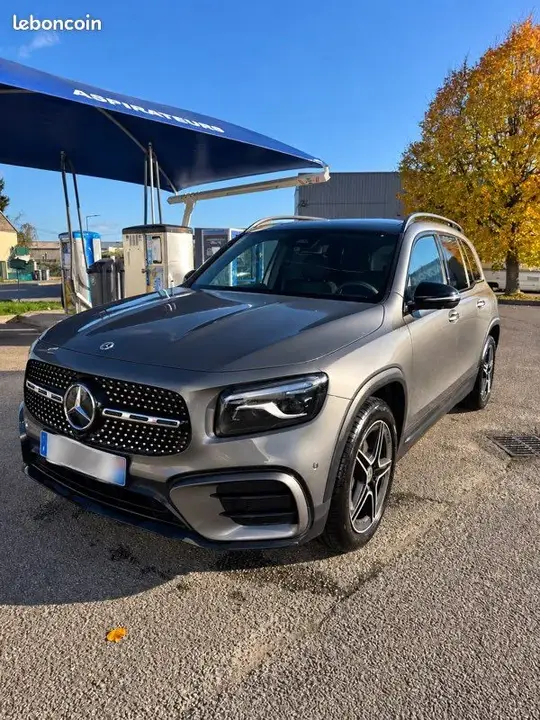 Mercedes-Benz Glb