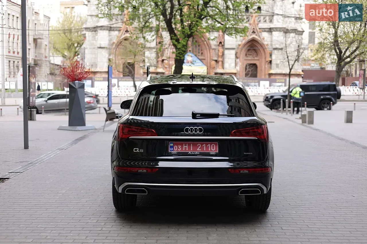 Audi Q5 2021 photo 2