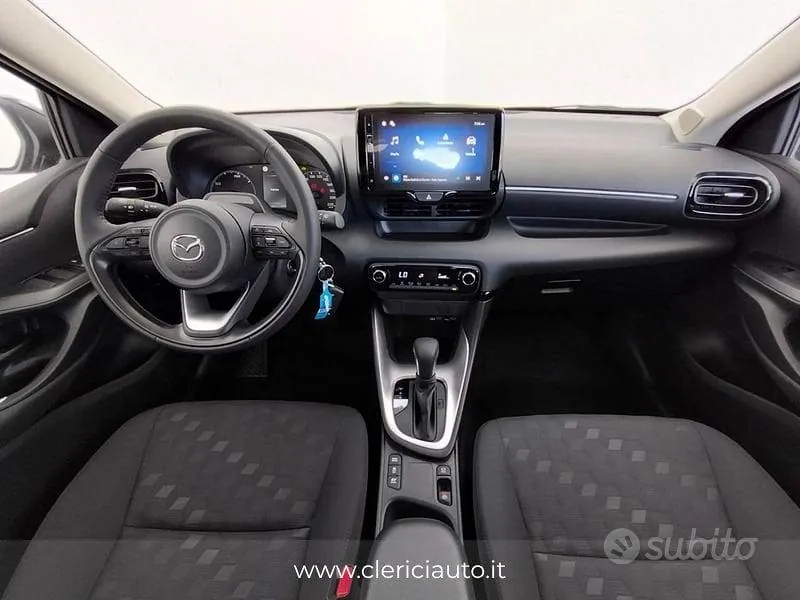 Mazda 2 2026 photo 4
