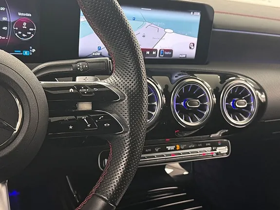 Mercedes-Benz Cla200 2026 photo 3
