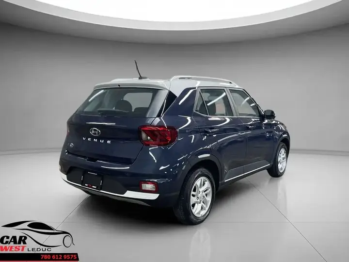 Hyundai Venue 2025 photo 3