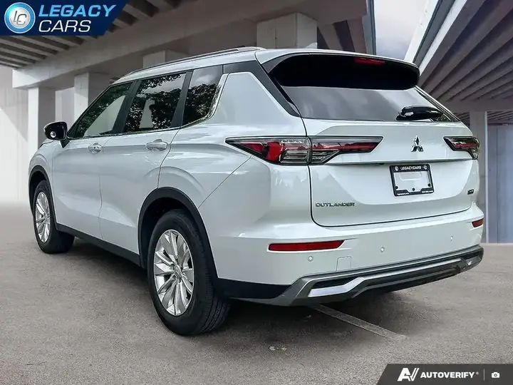 Mitsubishi Outlander 2025 photo 4