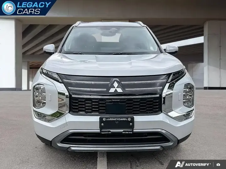 Mitsubishi Outlander 2025 photo 2