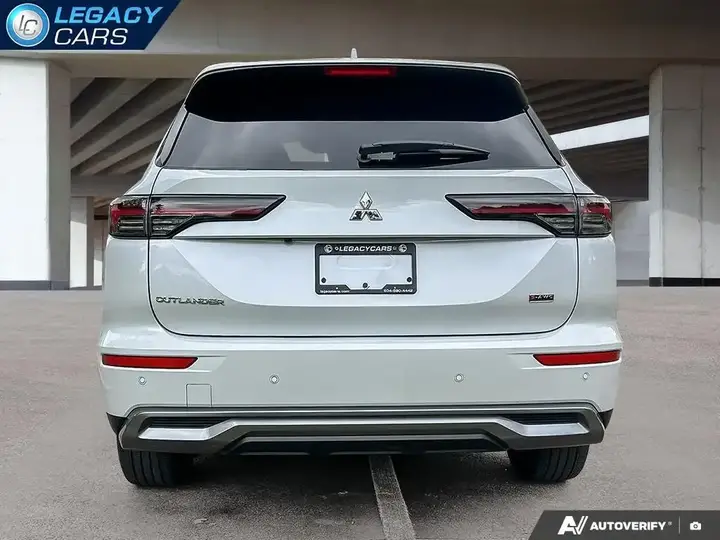 Mitsubishi Outlander 2025 photo 5
