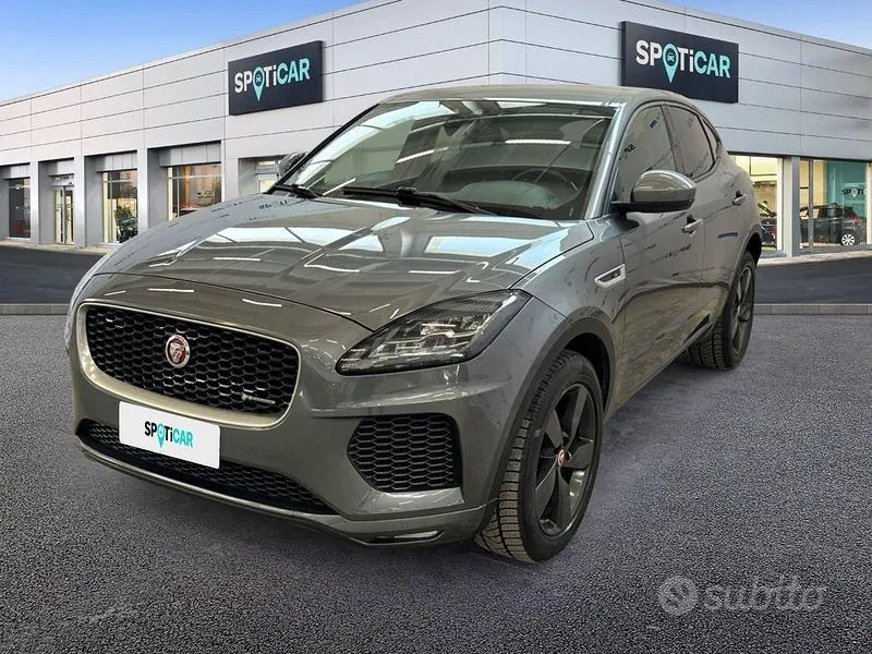 Jaguar E-Pace 2019 photo 5