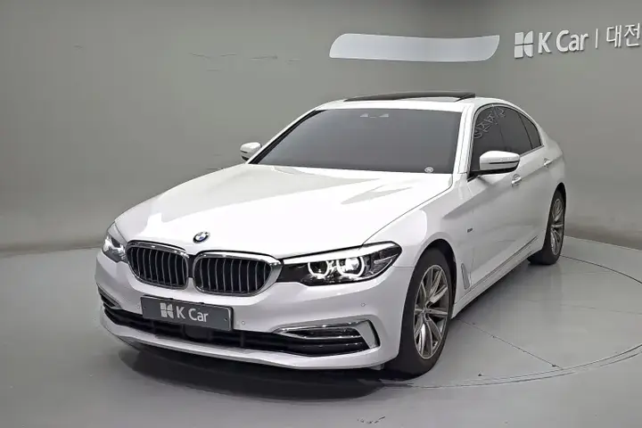 BMW 5 Series G30