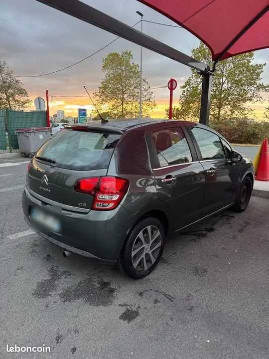 Citroen C3 2011 photo 3