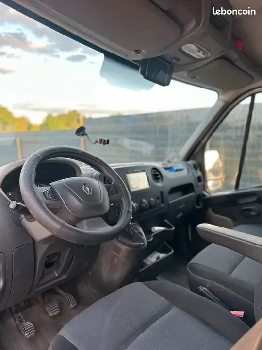 Renault Master 2017 photo 4