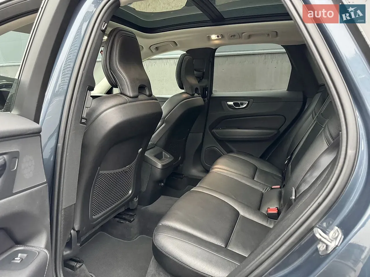 Volvo Xc60 2019 photo 4