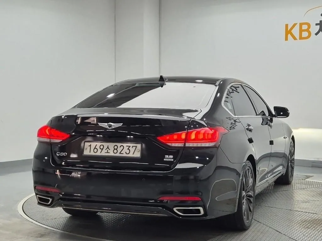 Genesis G80 2020 photo 3