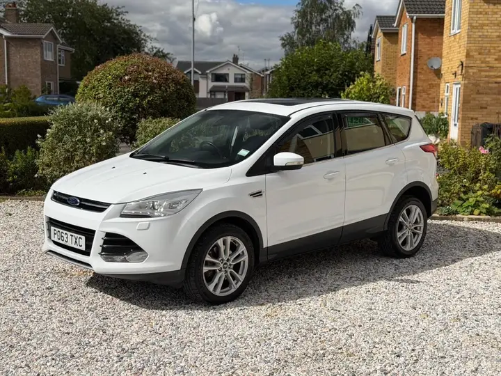 Ford Kuga 2013 photo 4