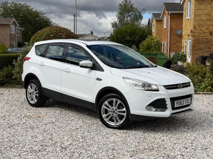 Ford Kuga 2013 photo 3