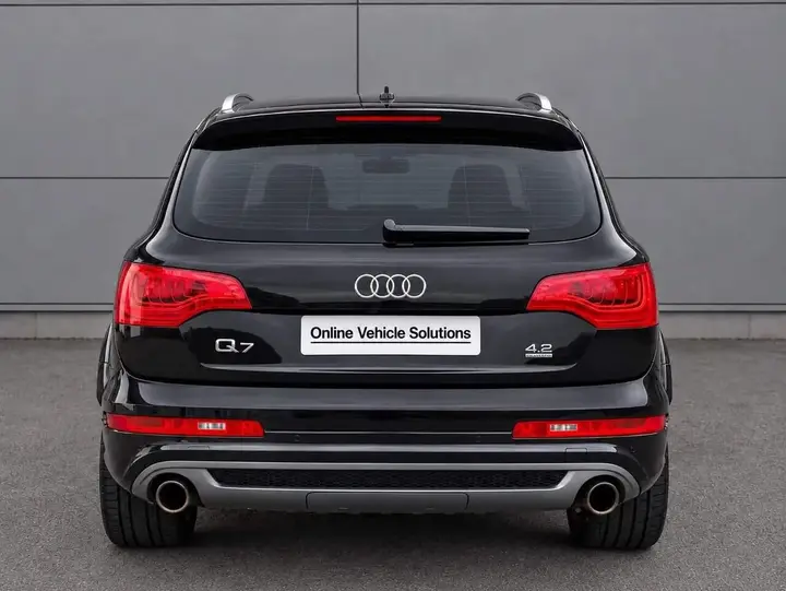 Audi Q7 2009 photo 4