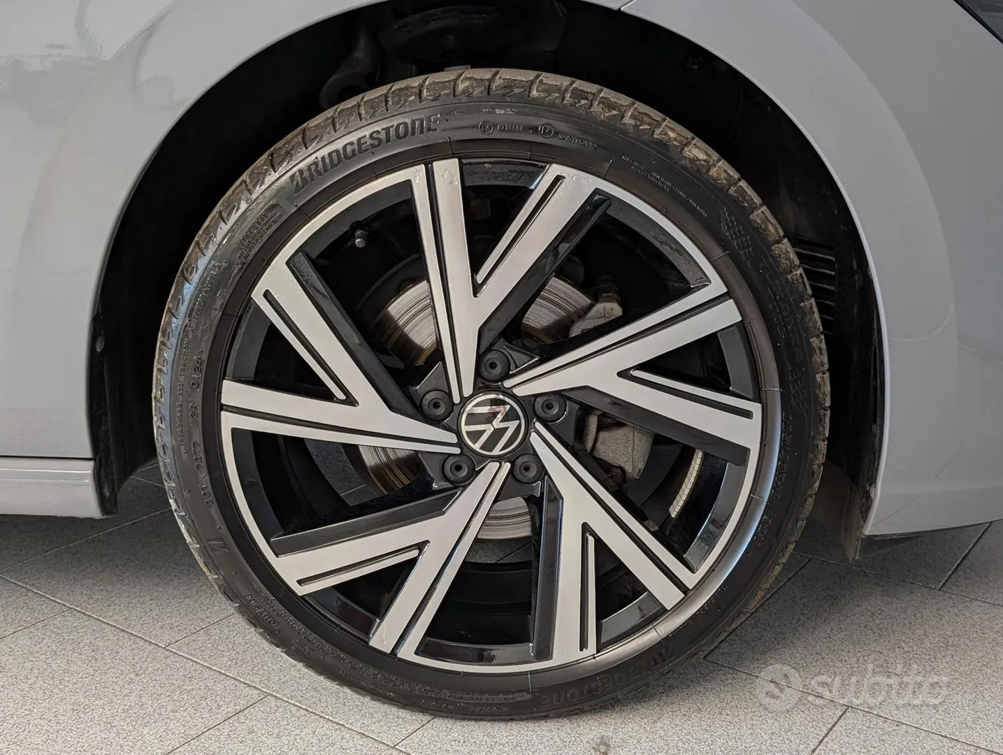Volkswagen Golf Viii 2024 photo 3