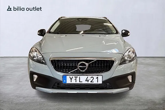 Volvo V40 Cross Country 2018 photo 3