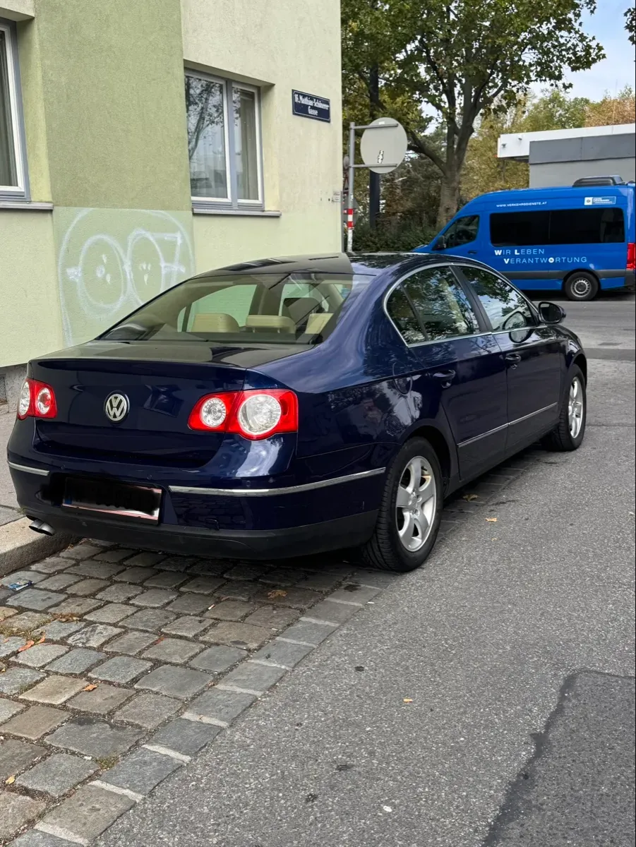 Volkswagen Passat 2005 photo 2
