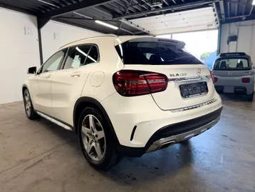 Mercedes-Benz Gla 2019 photo 2
