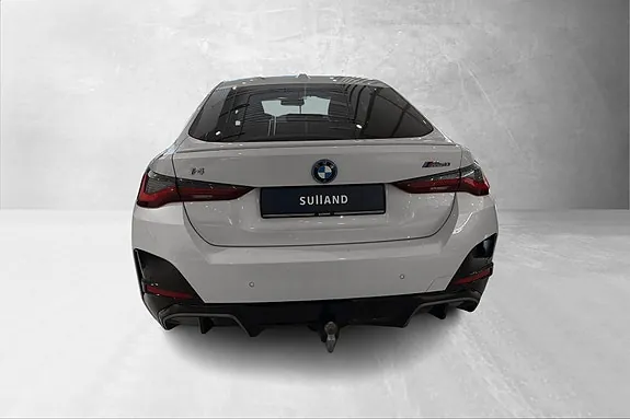 BMW I4 2022 photo 4