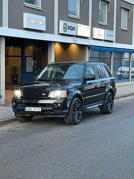 Land Rover Range Rover Sport 2012 photo 2