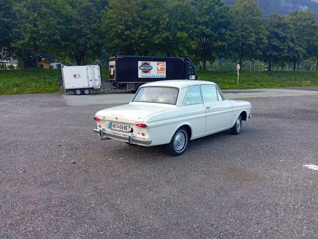 Ford Taunus 1964 photo 3