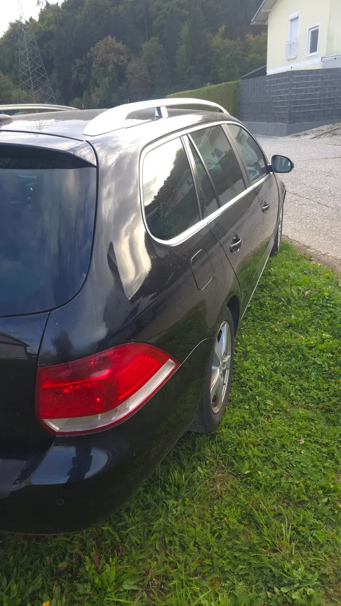 Volkswagen Golf 2009 photo 3