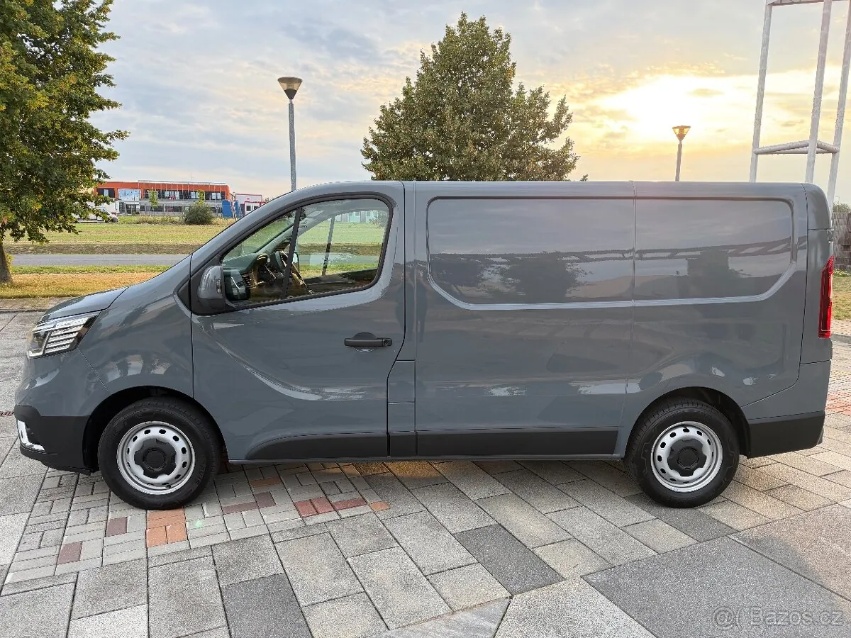 Renault Trafic 2025 photo 2