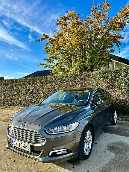 Ford Mondeo 2017 photo 2