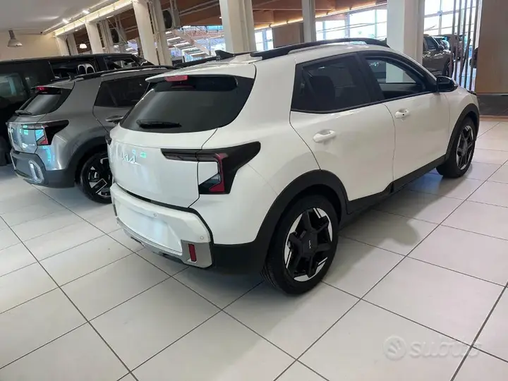 Kia Stonic 2026 photo 3