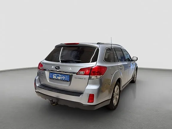 Subaru Outback 2013 photo 4